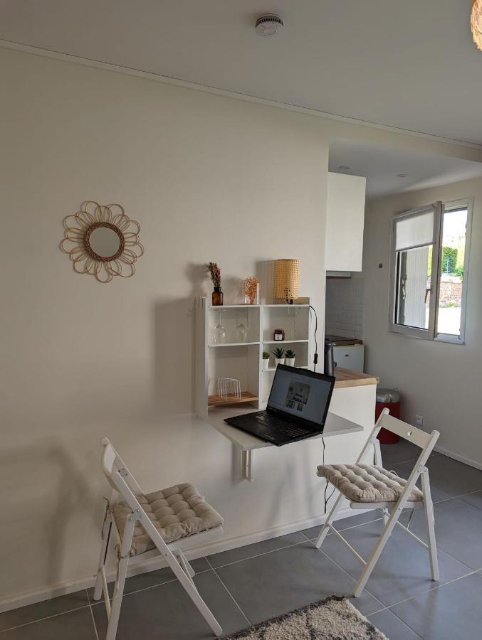 شقة Studio Rambouillet, Parc & Foret المظهر الخارجي الصورة