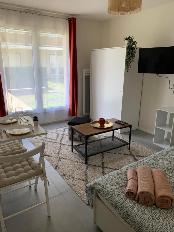 شقة Studio Rambouillet, Parc & Foret المظهر الخارجي الصورة